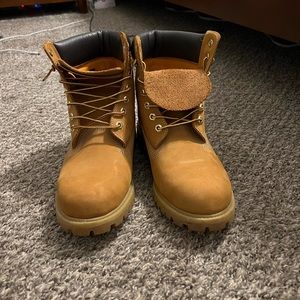 Men’s Timberland Boots Size 9.5